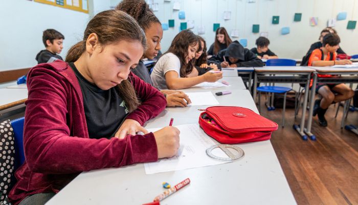  Matrículas na rede estadual de ensino do Paraná começam nesta quarta-feira 
